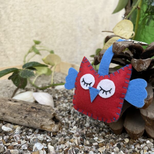 Red and light blue_Felt keychain